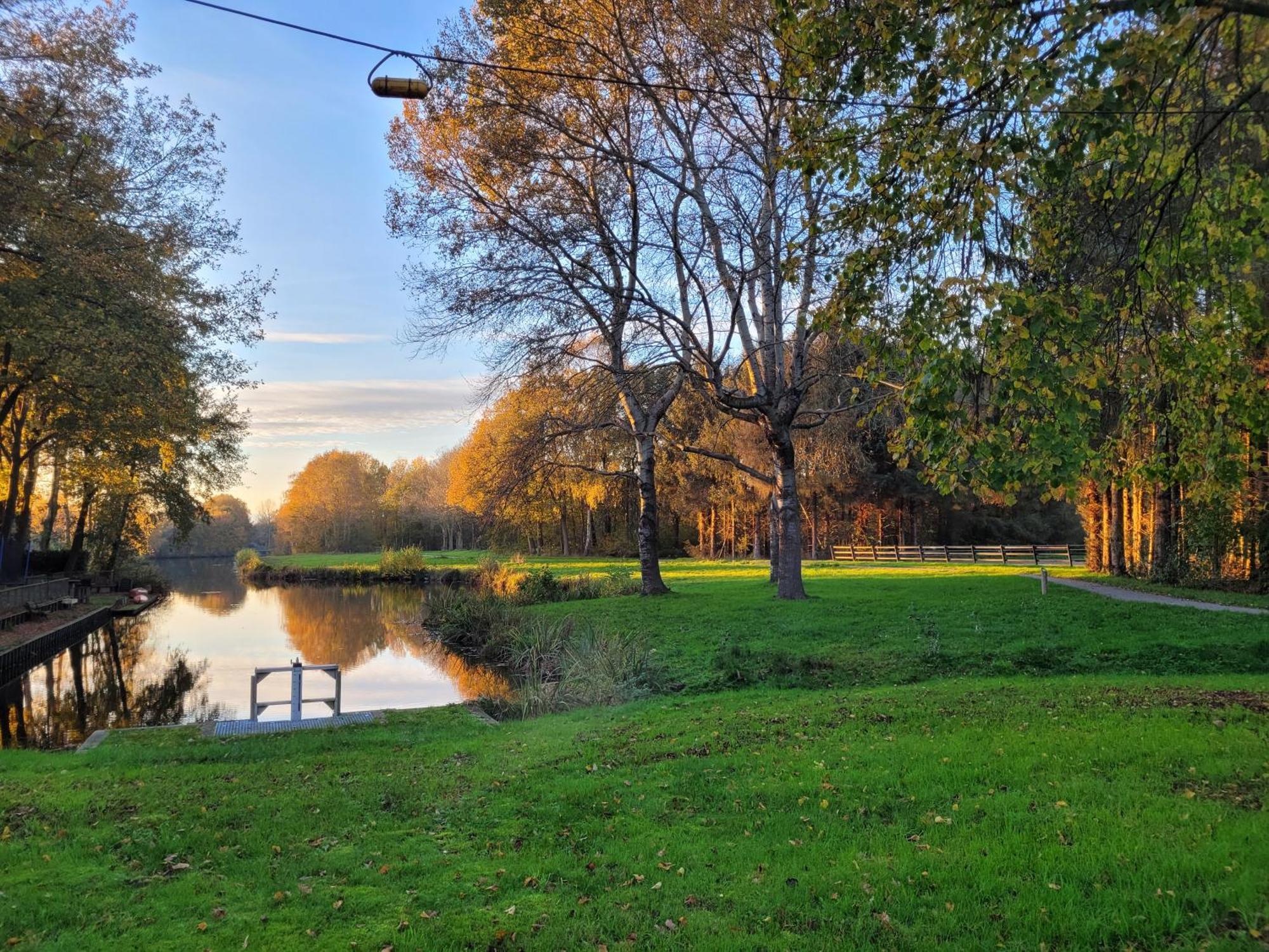 Veendam Guesthouse Het Gouden Eiland מראה חיצוני תמונה